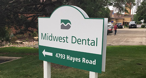 Midwest Dental Sign